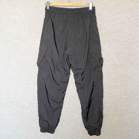 Nike Icon Clash Nylon Cargo Pants Sz Small Loose Fit No Drawstring CV9046 010 - Picture 5 of 7